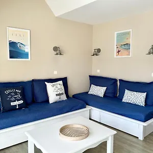 En Duplex Front De Mer, Cap Coz Fouesnant